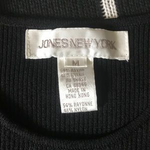 Jones New York business tank